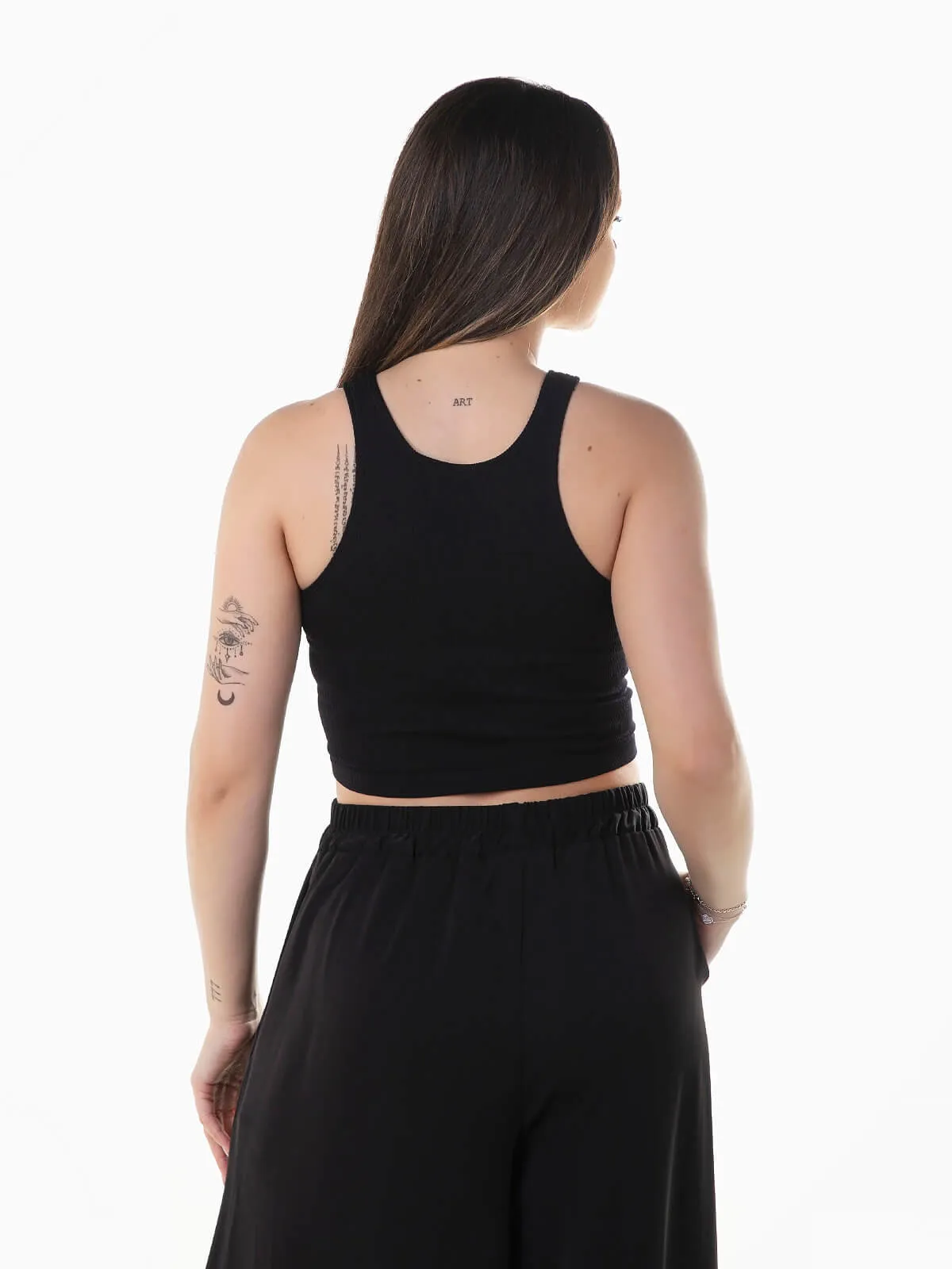 Crop top con cuello halter