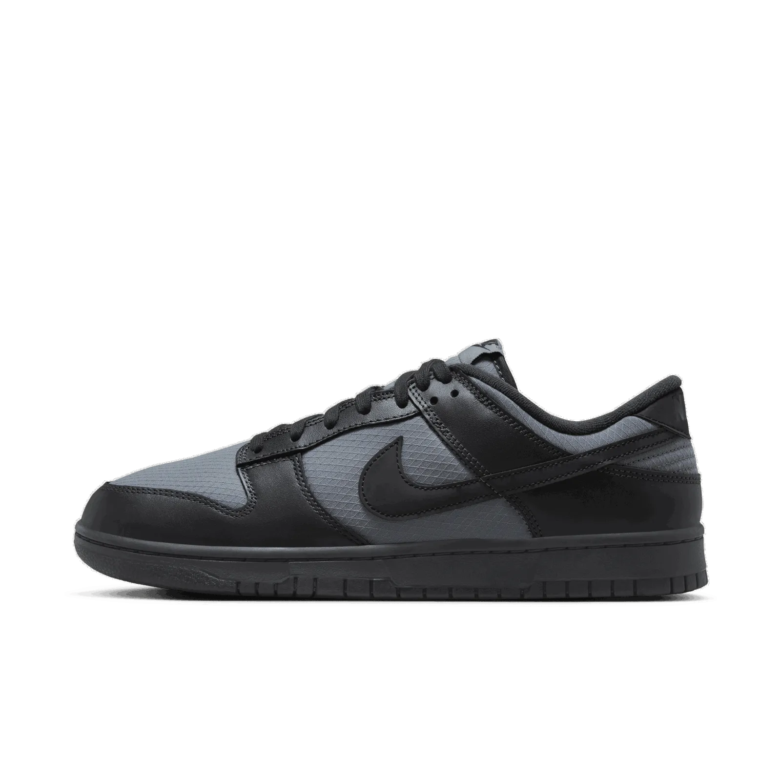 Nike Dunk Low Retro SE