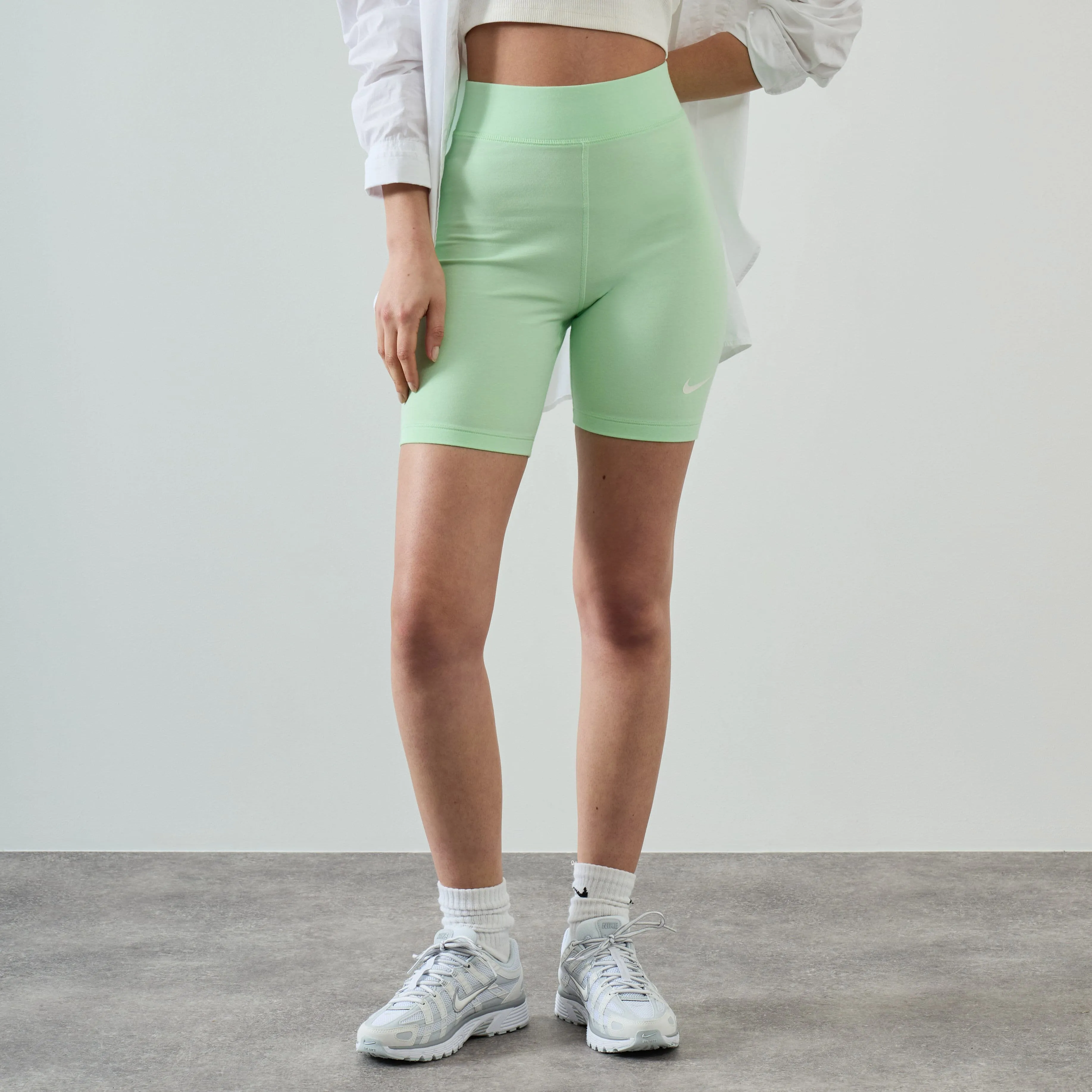 NIKE SHORT BIKER SWOOSH