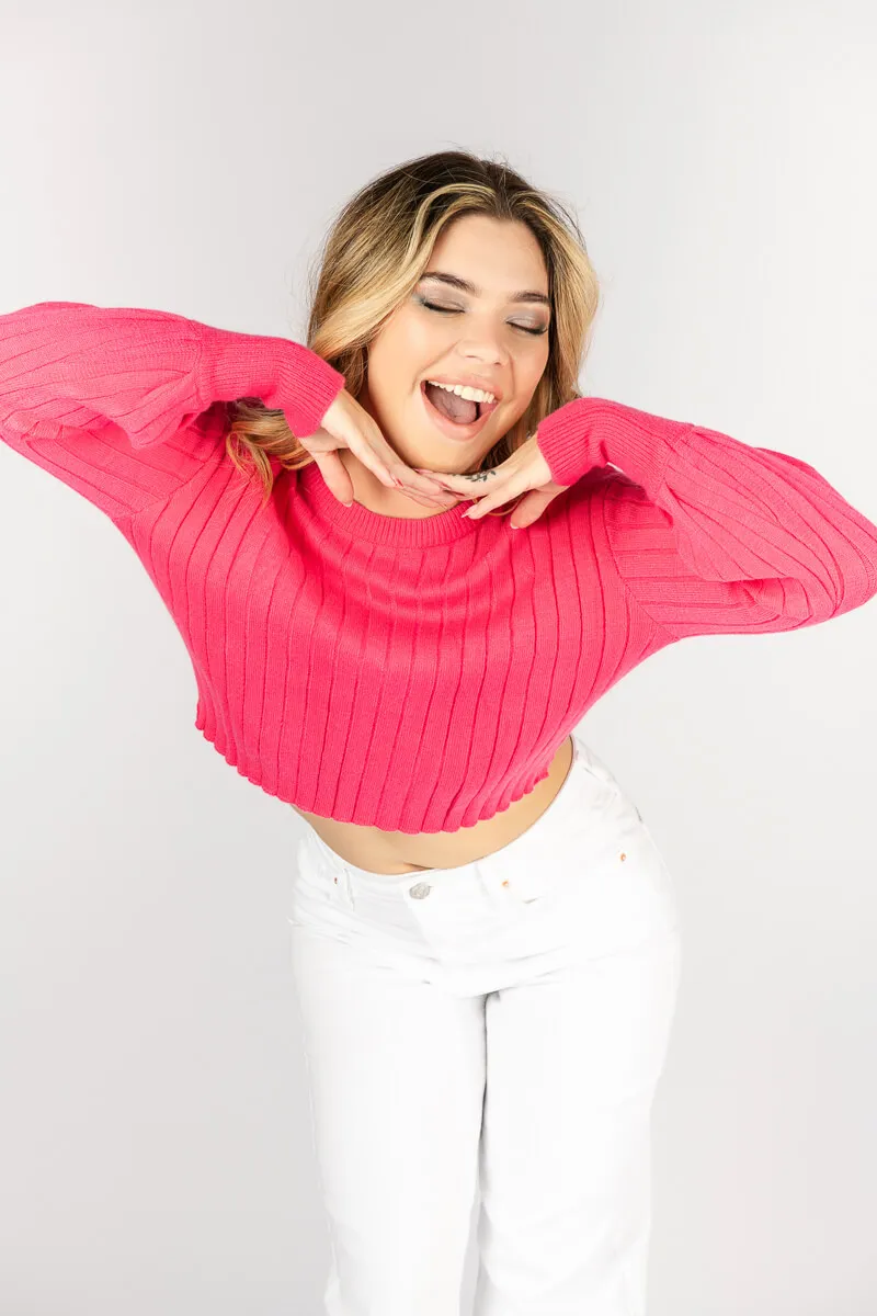 Sweater crop con textura acanalada